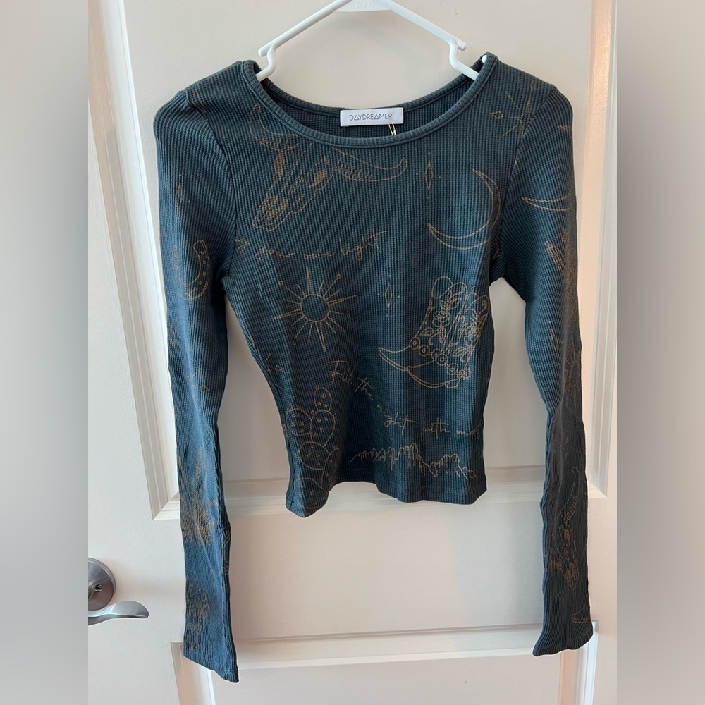 Daydreamer Western Long Sleeve NWT Thermal Crop - Picture 5 of 16